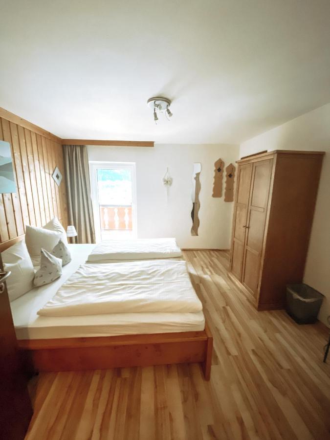 Alpenappartements Schwalbennestl Mittenwald Exterior foto